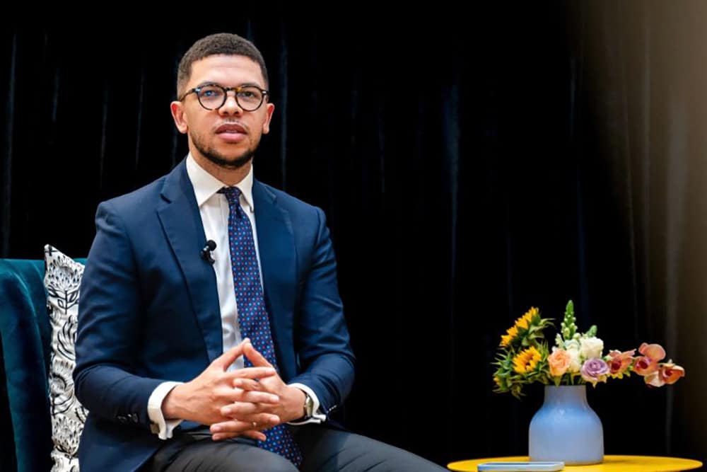 Sizwe-Mpofu-Walsh-The-Speakers-Firm Sizwe-Mpofu-Walsh-The-Speakers-Firm